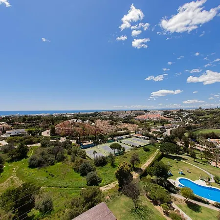 Amazing With Stunning Views Appartamento Marbella