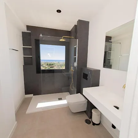 Amazing With Stunning Views Marbella