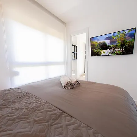 Amazing With Stunning Views Lejlighed Marbella
