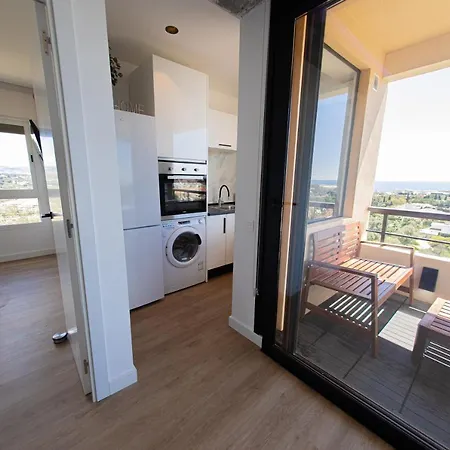 Amazing With Stunning Views Lejlighed *